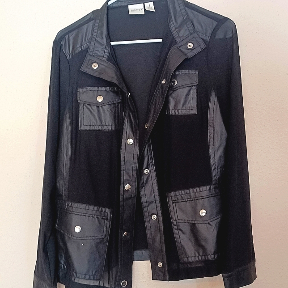 Zenergy by Chica Black Jacket sz: 1
